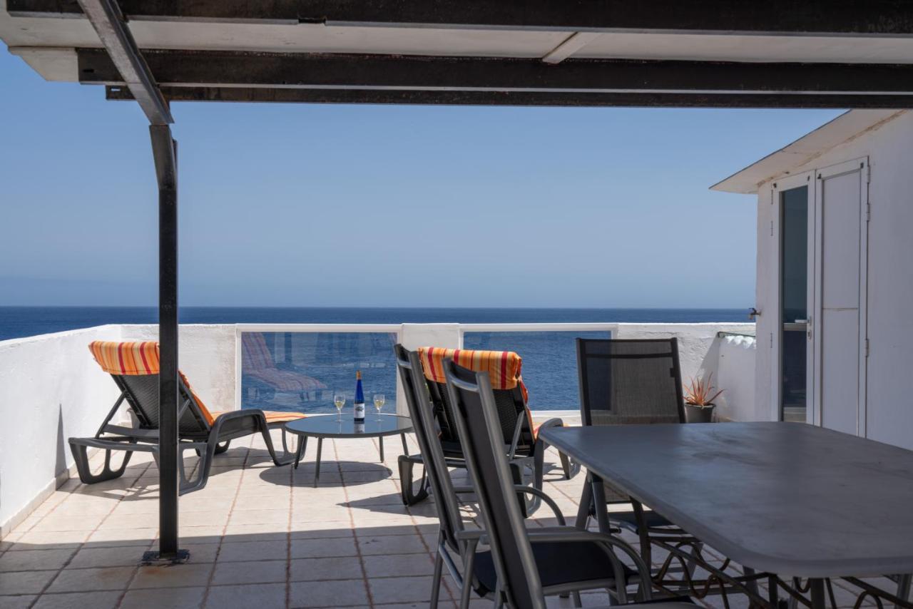 Spacious House With Huge Terrace Facing The Sea Bocacangrejo Exterior foto