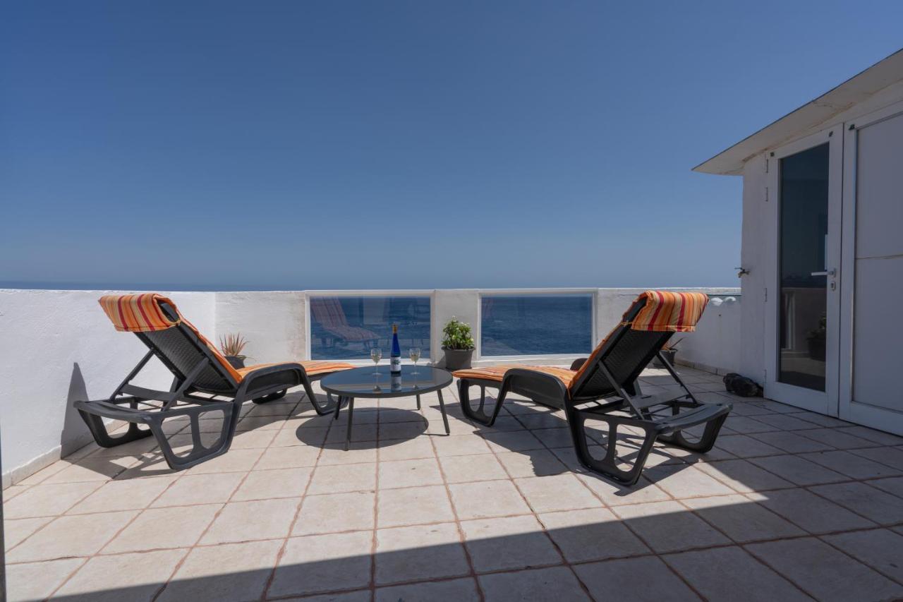 Spacious House With Huge Terrace Facing The Sea Bocacangrejo Exterior foto